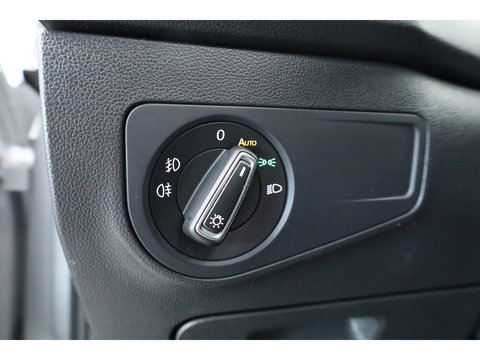 Volkswagen Tiguan Allspace 1.5 TSI R-Line ext. 7p. DSG | Pano | 360cam | Digi. Dashboard | Elek. Trekhaak | Leder | All Season | Keyless | X