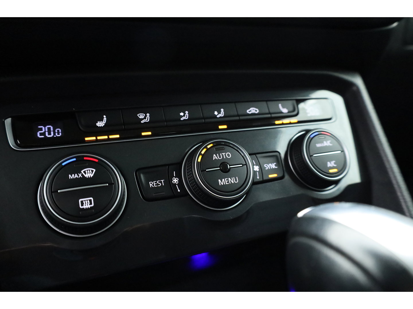 Volkswagen Tiguan Allspace 1.5 TSI R-Line ext. 7p. DSG | Pano | 360cam | Digi. Dashboard | Elek. Trekhaak | Leder | All Season | Keyless | X
