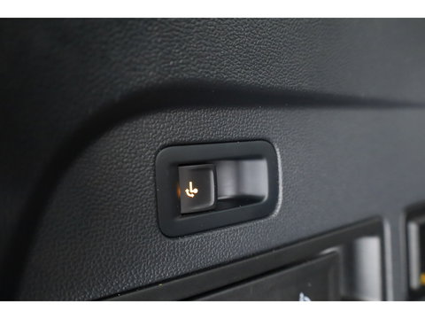 Volkswagen Tiguan Allspace 1.5 TSI R-Line ext. 7p. DSG | Pano | 360cam | Digi. Dashboard | Elek. Trekhaak | Leder | All Season | Keyless | X