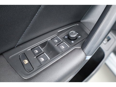 Volkswagen Tiguan Allspace 1.5 TSI R-Line ext. 7p. DSG | Pano | 360cam | Digi. Dashboard | Elek. Trekhaak | Leder | All Season | Keyless | X