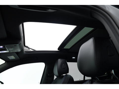 Volkswagen Tiguan eHybrid R-Line Black Style 272pk | Pano | HUD | Stoelventi. | Massage | Leder | Memory | Elek. Trekhaak | H&K Audio | 360cam x