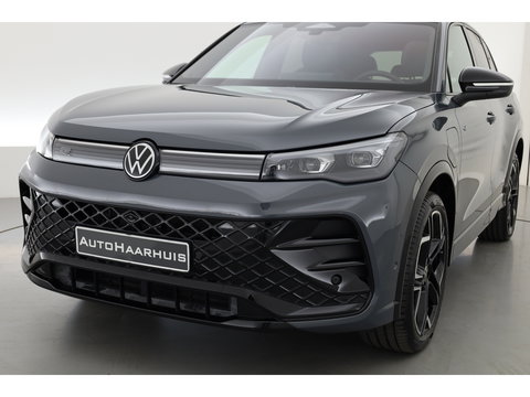 Volkswagen Tiguan eHybrid R-Line Black Style 272pk | Pano | HUD | Stoelventi. | Massage | Leder | Memory | Elek. Trekhaak | H&K Audio | 360cam x