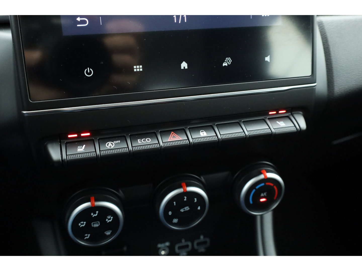 Renault Captur 1.0 TCe 90 Intens | Camera | DAB | Cruise Contr. | Apple CarPlay & Android Auto | Stoelverw. | PDC V+A | 17''