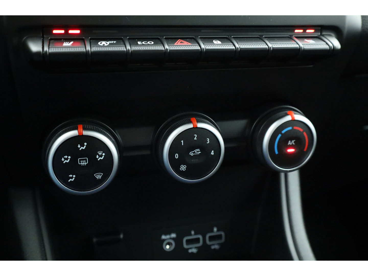 Renault Captur 1.0 TCe 90 Intens | Camera | DAB | Cruise Contr. | Apple CarPlay & Android Auto | Stoelverw. | PDC V+A | 17''