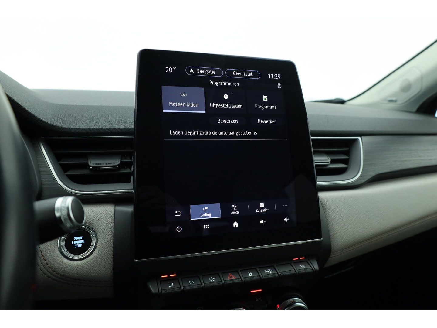 Renault Captur 1.6 E-Tech Plug-in Hybrid 160 Initiale Paris | SOH 89.1% | Cruise Contr. | Bose Audio | Trekhaak | Camera | Stoelverw. | Leder | Keyless R