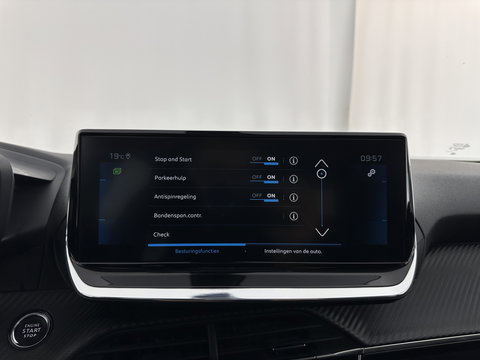 Peugeot 2008 1.5 BlueHDi Blue Lease Allure (INCL.  BTW) Aut. *FULL-LED | LEATHER-FABRIC | NAVI-FULLMAP | DIGI-COCKPIT | SPORTSEATS | CAMERA | KEYLESS | PRIVACY-GLASS |  CARPLAY | ECC | PDC | CRUISE | CARPLAY | TOWBAR | 18"ALU*