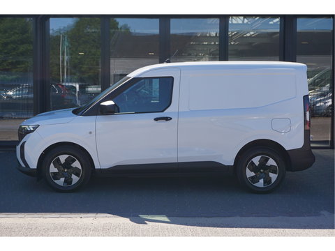 Ford Transit Courier Trend Elektrisch 44 kWh 136PK Apple CP/Android A, Cruise, Camera, Stoel/Stuur verwarming!! Nr. 575