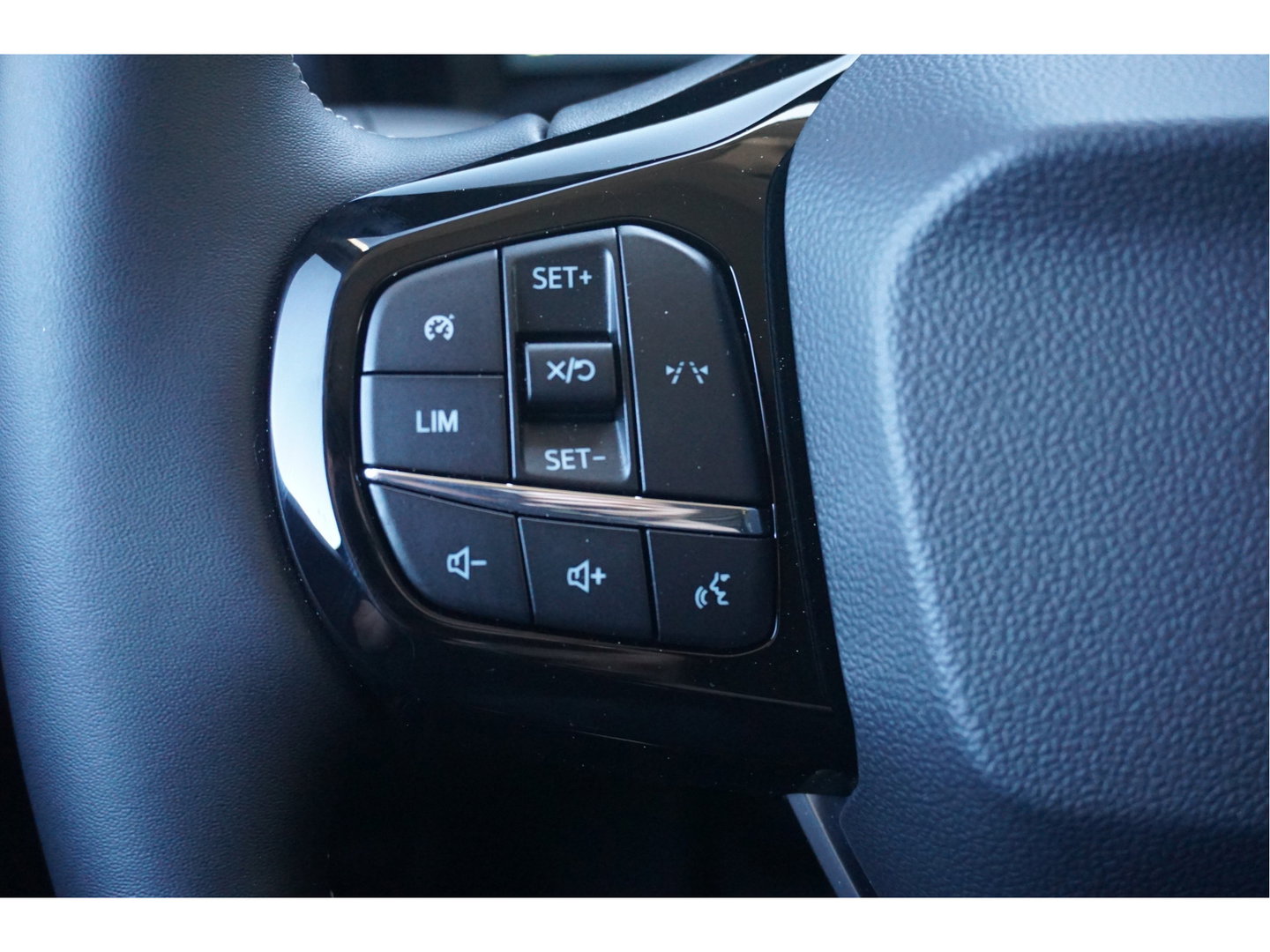 Ford Transit Courier Trend Elektrisch 44 kWh 136PK Apple CP/Android A, Camera, Stoel/Stuur verwarming 2x Schuifdeur!! Nr. 576