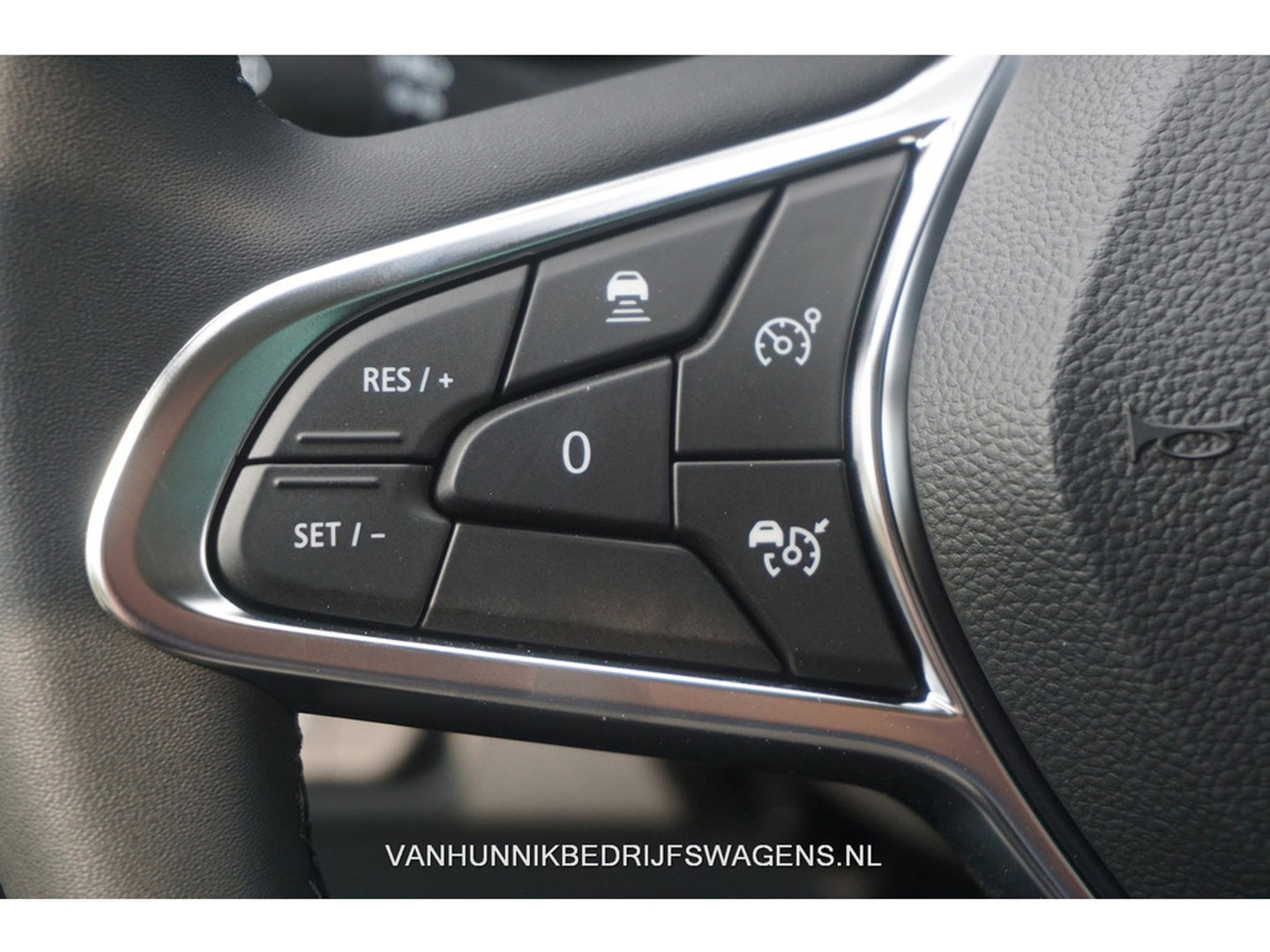 Renault Trafic 170PK L2H1 LUXE DC EDC AUT BPM VRIJ!! Climate, Navi, Camera, ACC, 17" LM, LED!! NR. 901
