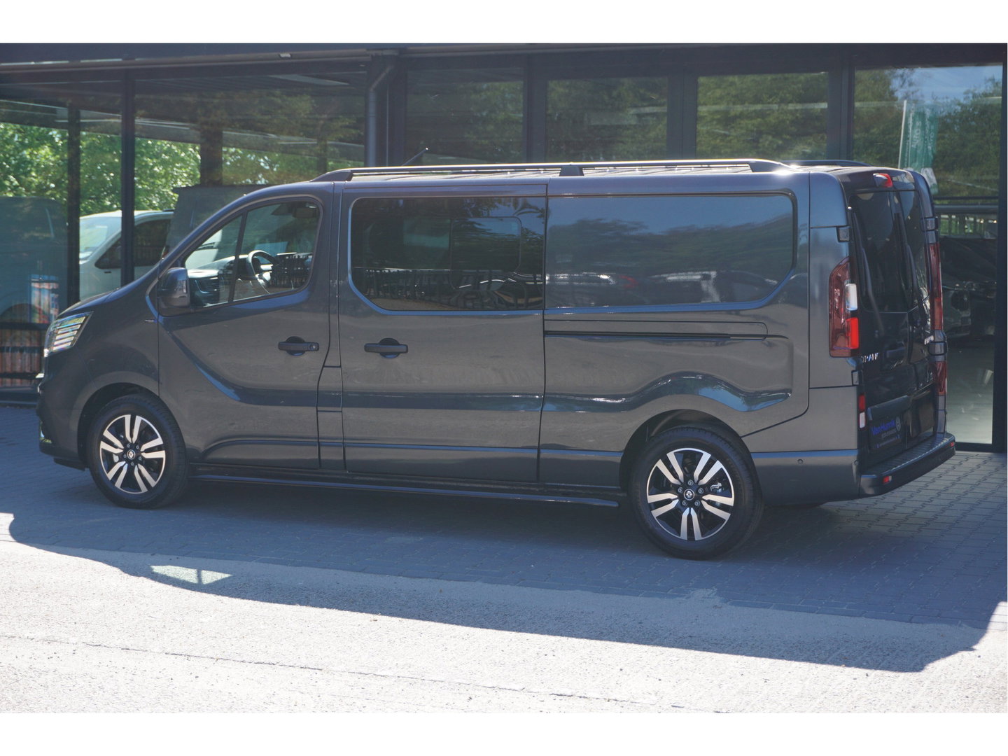 Renault Trafic 170PK L2H1 LUXE DC EDC AUT BPM VRIJ!! Climate, Navi, Camera, ACC, 17" LM, LED!! NR. 901