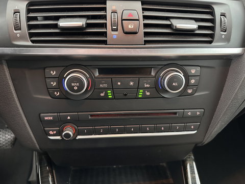 BMW X3 xDrive20d Upgrade Edition Aut. *LEATHER | XENON | HEATED-SPORTSEATS | HIFI-SOUND | PRIVACY-GLASS | NAVI-FULLMAP | ECC | PDC | CRUISE |