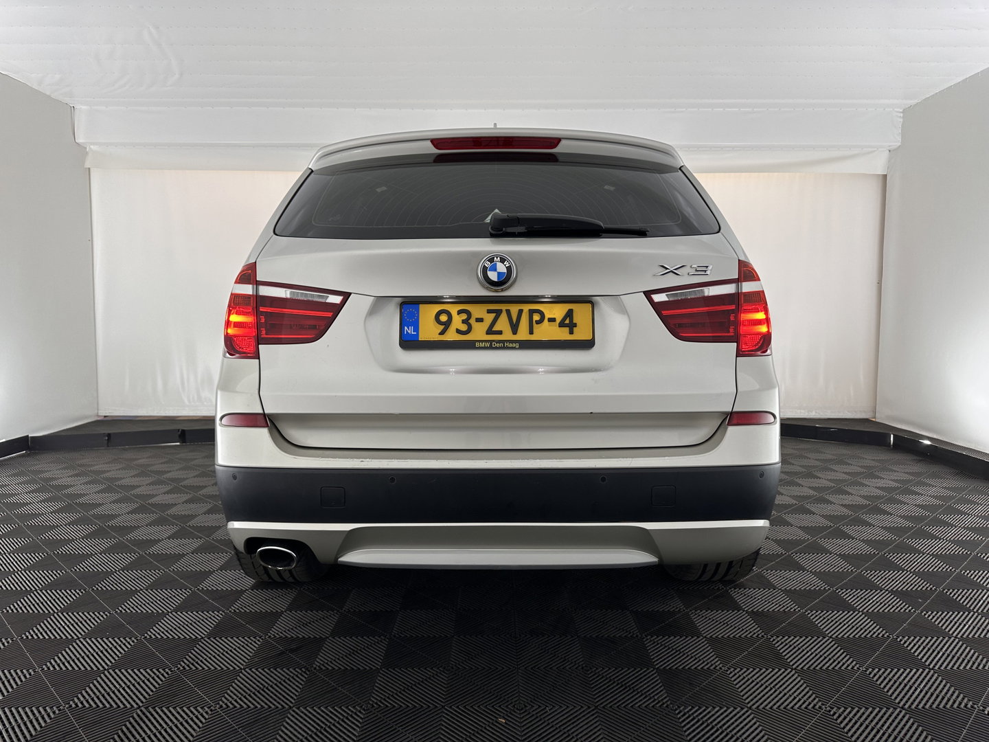 BMW X3 xDrive20d Upgrade Edition Aut. *LEATHER | XENON | HEATED-SPORTSEATS | HIFI-SOUND | PRIVACY-GLASS | NAVI-FULLMAP | ECC | PDC | CRUISE |