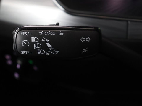 Škoda Superb 1.4 TSI iV Business Edition | SOH 87,2% | Camera | Carplay | Full LED | Digital Cockpit | Navigatie | Climate control | Cruise control | Bluetooth | Parkeerhulp | PHEV | Plug In