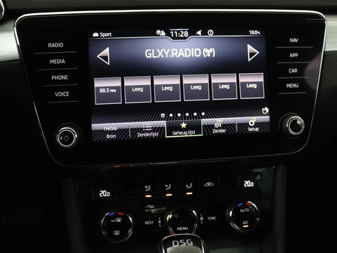 Škoda Superb 1.4 TSI iV Business Edition | SOH 87,2% | Camera | Carplay | Full LED | Digital Cockpit | Navigatie | Climate control | Cruise control | Bluetooth | Parkeerhulp | PHEV | Plug In