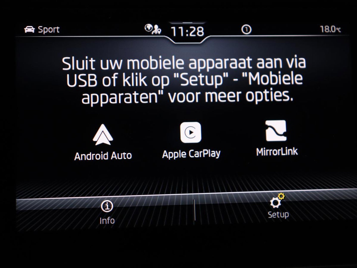 Škoda Superb 1.4 TSI iV Business Edition | SOH 87,2% | Camera | Carplay | Full LED | Digital Cockpit | Navigatie | Climate control | Cruise control | Bluetooth | Parkeerhulp | PHEV | Plug In