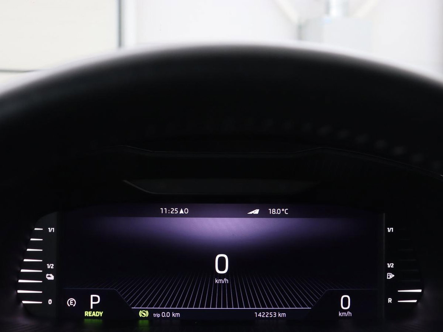 Škoda Superb 1.4 TSI iV Business Edition | SOH 87,2% | Camera | Carplay | Full LED | Digital Cockpit | Navigatie | Climate control | Cruise control | Bluetooth | Parkeerhulp | PHEV | Plug In