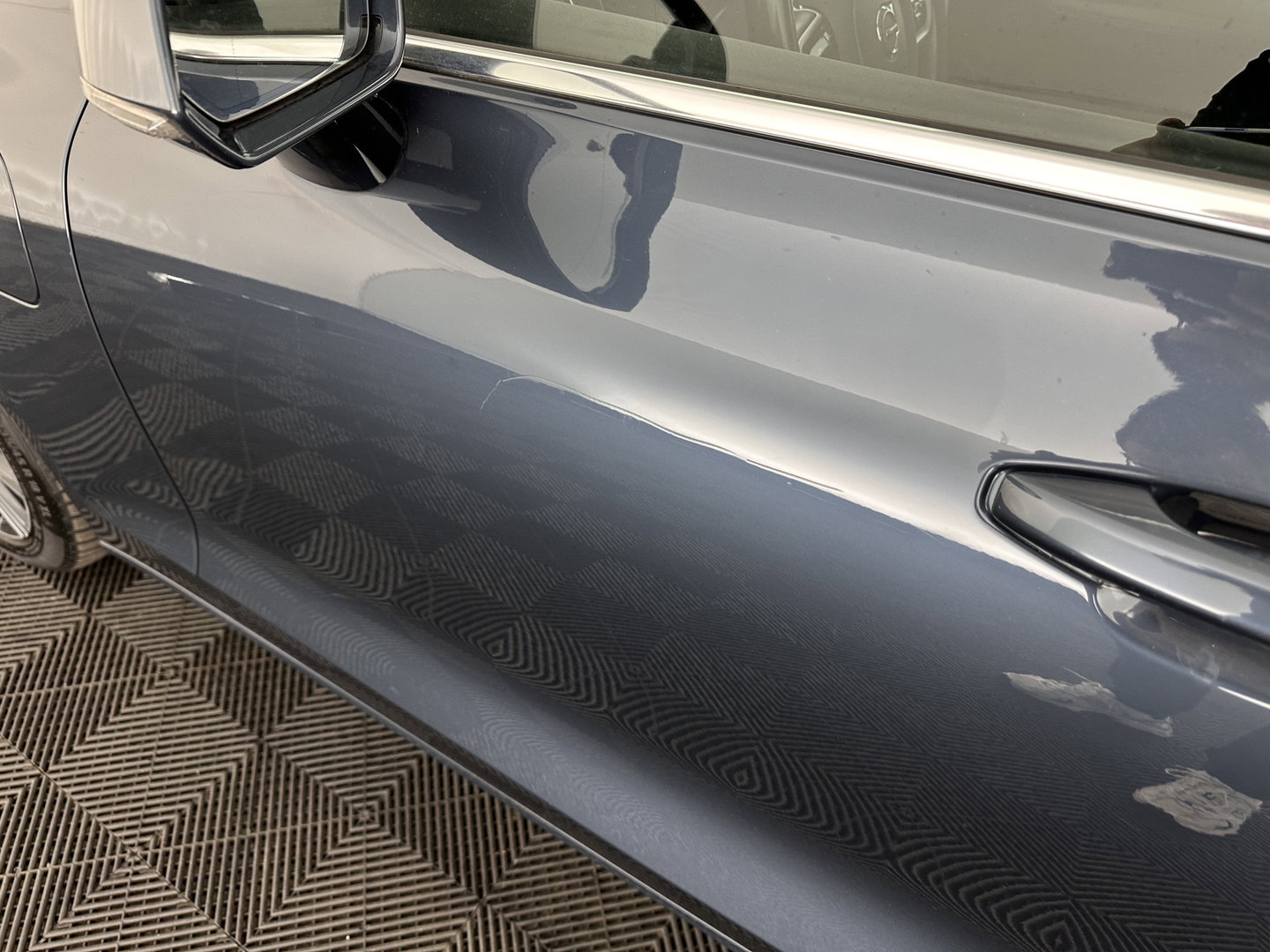 Volvo V60 2.0 T8 Recharge AWD Inscription (Plug-In) (INCL-BTW) Aut. *LEATHER | FULL-LED | ADAPTIVE-CRUISE | MEMORY-PACK | KEYLESS | BLINDSPOT | TOPVIEW | DIGI-COCKPIT | LANE-ASSIST | NAVI-FULLMAP | TOWBAR | HEATED-SEATS | ECC | DAB | 18"ALU*