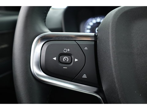 Volvo XC40 1.5 T5 Plug-in hybrid Ultimate Dark | SOH 95.9% | Pano | Leder | Adapt. Cruise | 360cam | Keyless | Stoel- Stuurverw. | Harman Kardon  x