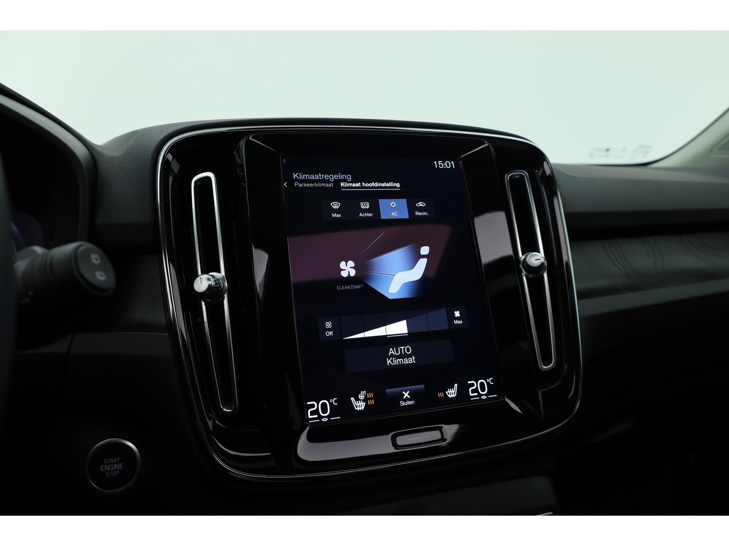 Volvo XC40 1.5 T5 Plug-in hybrid Ultimate Dark | SOH 95.9% | Pano | Leder | Adapt. Cruise | 360cam | Keyless | Stoel- Stuurverw. | Harman Kardon  x