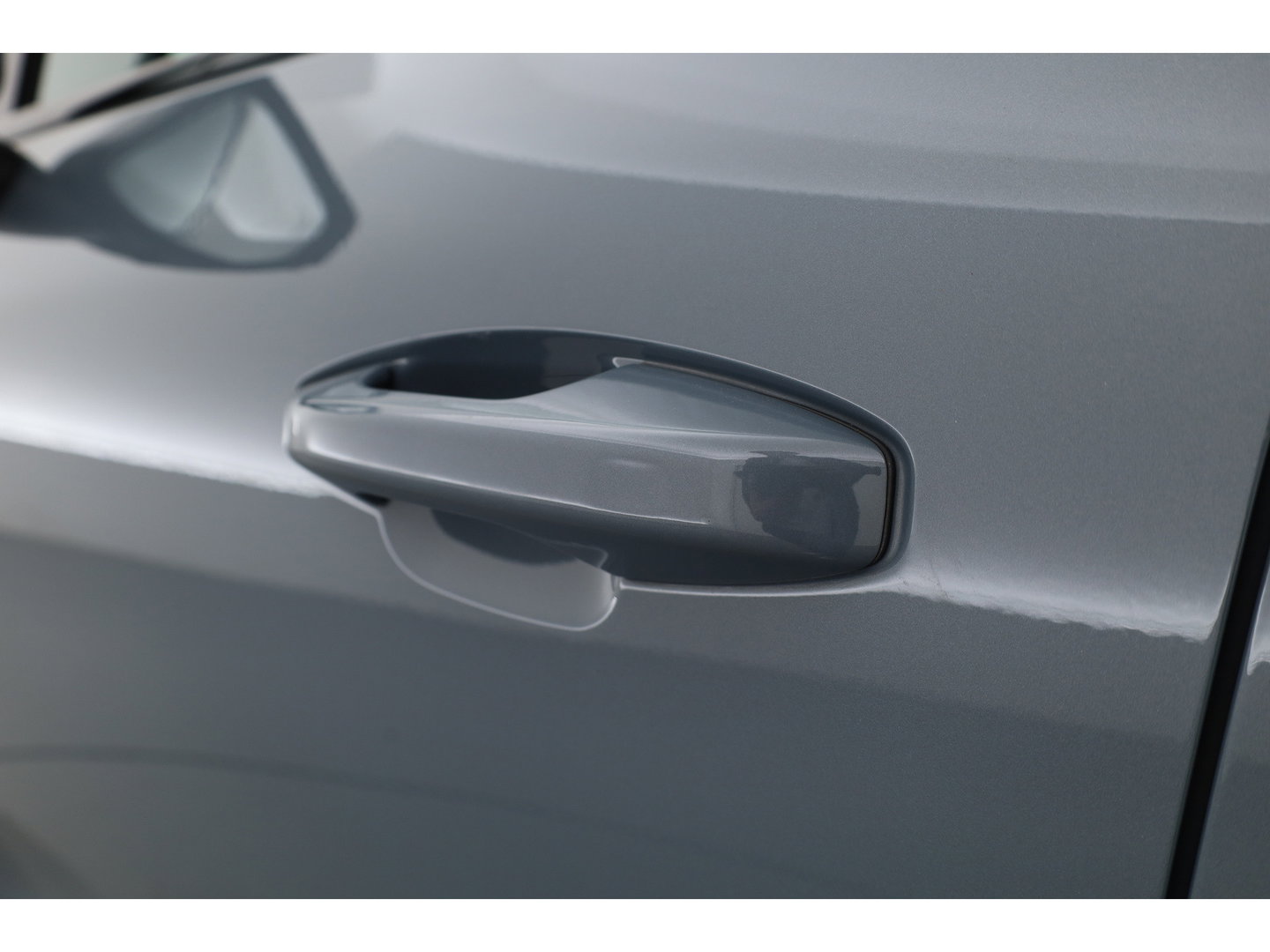 Volvo XC40 1.5 T5 Plug-in hybrid Ultimate Dark | SOH 95.9% | Pano | Leder | Adapt. Cruise | 360cam | Keyless | Stoel- Stuurverw. | Harman Kardon  x