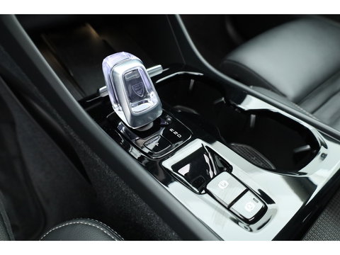 Volvo XC40 1.5 T5 Plug-in hybrid Ultimate Dark | SOH 95.9% | Pano | Leder | Adapt. Cruise | 360cam | Keyless | Stoel- Stuurverw. | Harman Kardon  x
