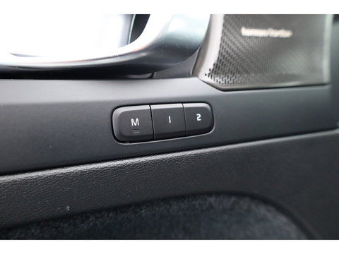 Volvo XC40 Recharge Twin Ultimate 78 kWh | Pano | 360cam | Pilot Assist | H&K Audio | Memory | Stoel- Stuurverw. |