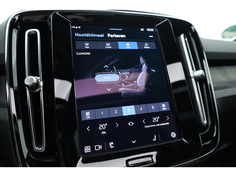 Volvo XC40 Recharge Twin Ultimate 78 kWh | Pano | 360cam | Pilot Assist | H&K Audio | Memory | Stoel- Stuurverw. |
