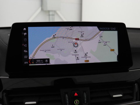 BMW X1 sDrive20i Business Edition Plus | Leder | Head-Up | Trekhaak | Stoelverwarming | Carplay | Sfeerverlichting | Full LED | Navigatie | Sportstoelen | Climate control | Parkeerhulp | Cruise control