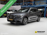 BMW X1 - sDrive18i High Executive Panodak Navi Camera LED Leer Stoel & Stuurverwarming
