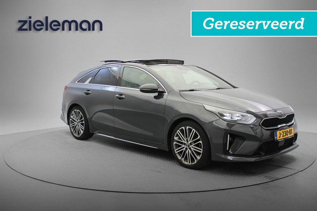 Kia ProCeed - 1.4 T-GDI GT-PlusLine Automaat - Panorama, Carplay, Camera, Half Leer, Stoel/Stuur Verw. Afn. Trekhaak GERESERVEERD!!!