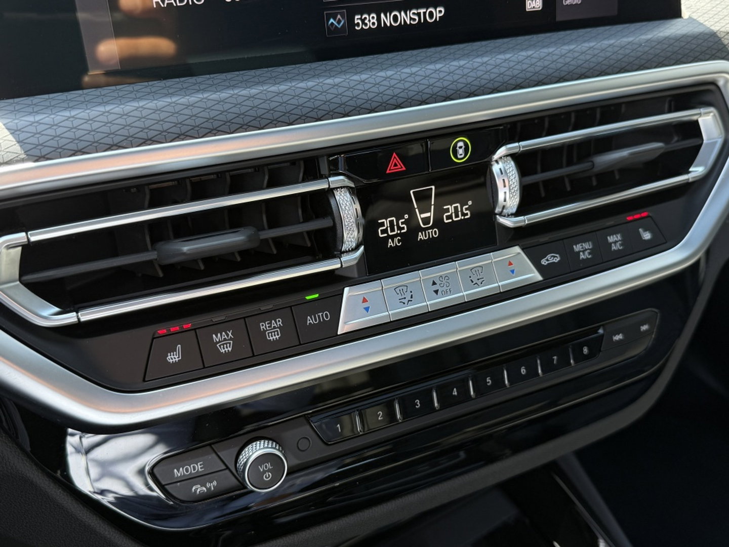 BMW X3 30e 292PK X-Drive M-Sport / Laser / pano / 360°