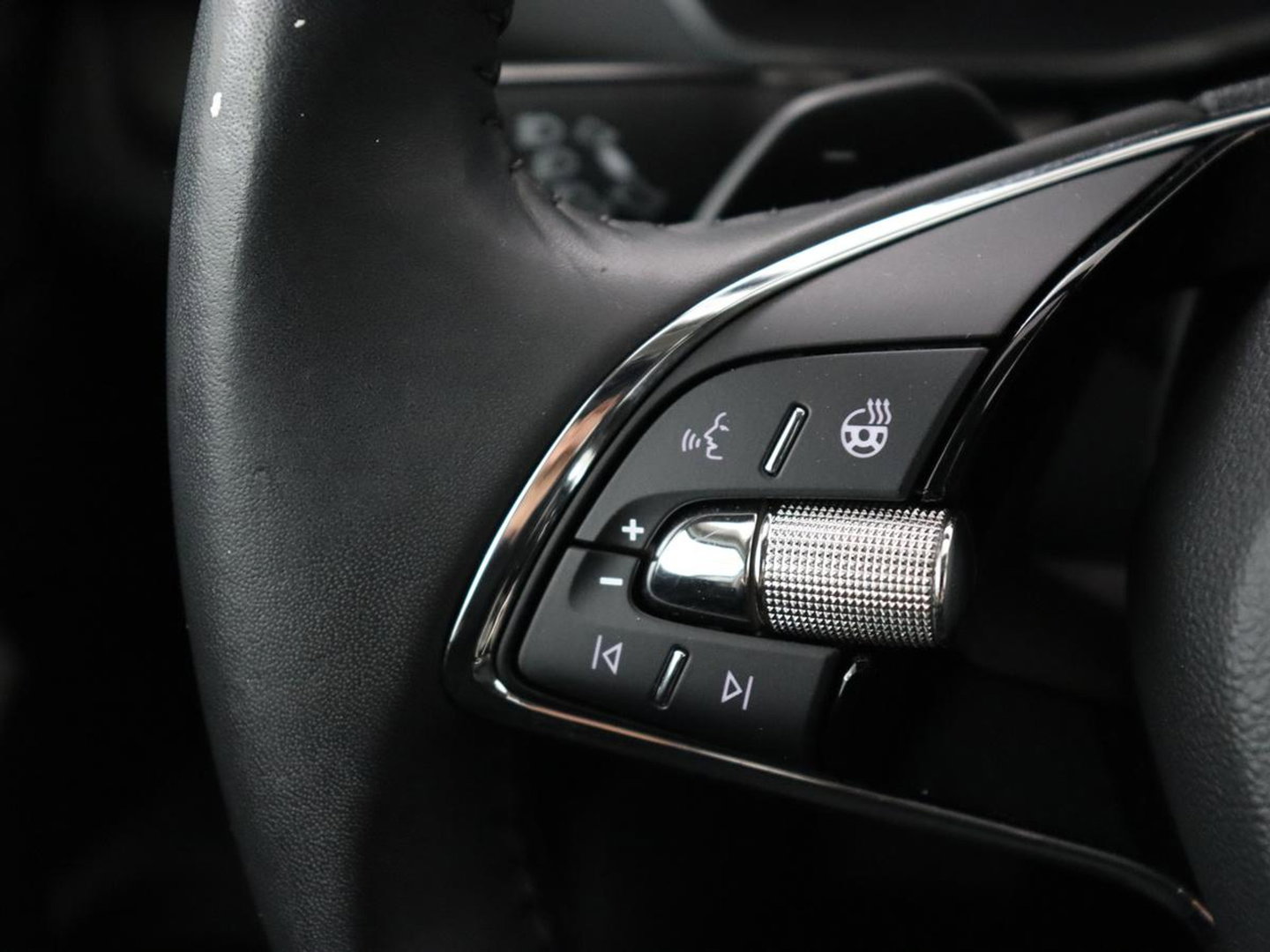 Škoda Octavia 1.4 TSI iV PHEV Business Edition | Adaptive cruise | Stuurverwarming | Carplay | Navigatie | Keyless | Full LED | Virtual Cockpit | Parkeerhulp | Climate control | Plug In