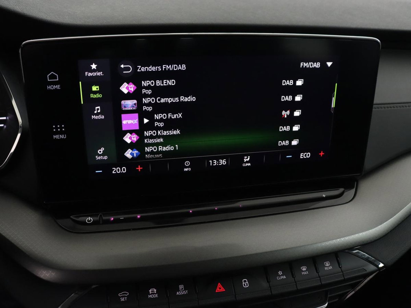 Škoda Octavia 1.4 TSI iV PHEV Business Edition | Adaptive cruise | Stuurverwarming | Carplay | Navigatie | Keyless | Full LED | Virtual Cockpit | Parkeerhulp | Climate control | Plug In