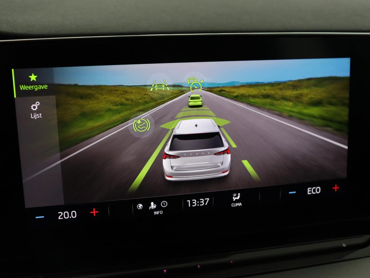 Škoda Octavia 1.4 TSI iV PHEV Business Edition | Adaptive cruise | Stuurverwarming | Carplay | Navigatie | Keyless | Full LED | Virtual Cockpit | Parkeerhulp | Climate control | Plug In