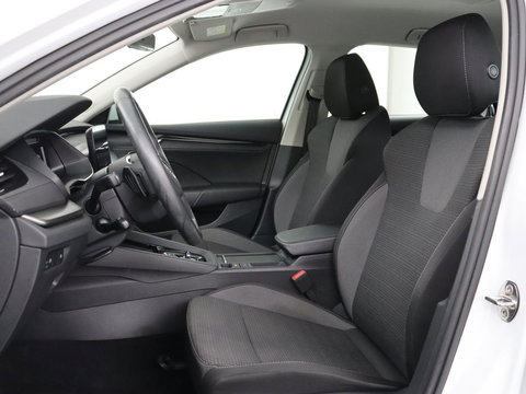 Škoda Octavia 1.4 TSI iV PHEV Business Edition | Adaptive cruise | Stuurverwarming | Carplay | Navigatie | Keyless | Full LED | Virtual Cockpit | Parkeerhulp | Climate control | Plug In