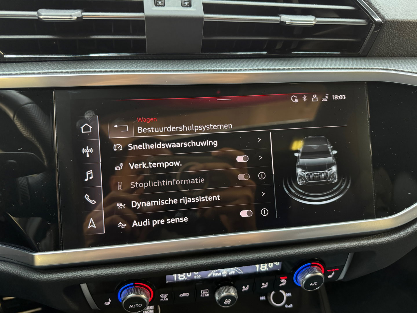 Audi Q3 Sportback 35 TFSI 3x S Line Pano|Sfeer|Keyles|Trekhaak