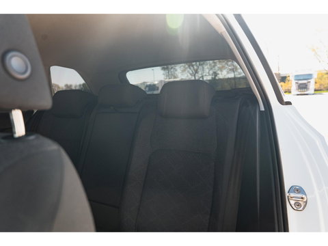 Volkswagen Golf Variant 1.0 eTSI Life | ADAPTIVE CRUISE | 19" | SUNSET | APPLE CAR PLAY | DAB