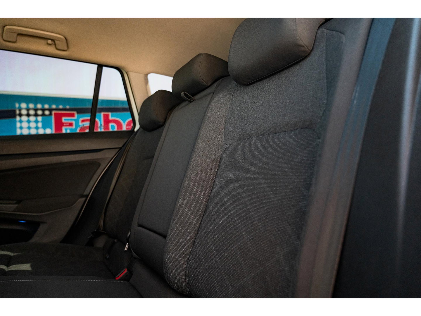 Volkswagen Golf Variant 1.0 eTSI Life | ADAPTIVE CRUISE | 19" | SUNSET | APPLE CAR PLAY | DAB