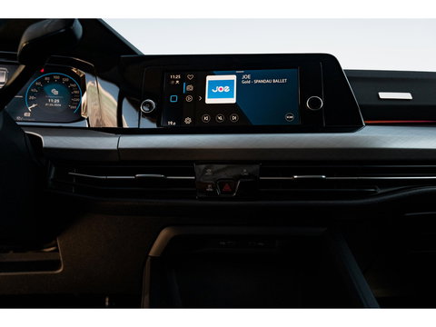 Volkswagen Golf Variant 1.0 eTSI Life | ADAPTIVE CRUISE | 19" | SUNSET | APPLE CAR PLAY | DAB