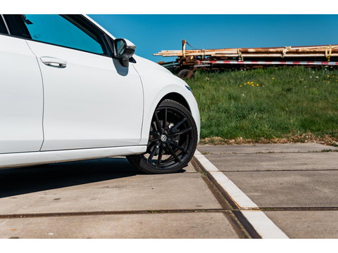 Volkswagen Golf Variant 1.0 eTSI Life | ADAPTIVE CRUISE | 19" | SUNSET | APPLE CAR PLAY | DAB