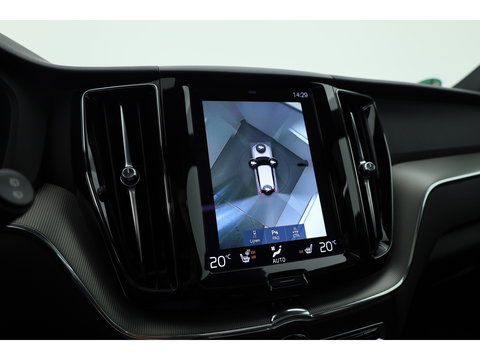 Volvo XC60 2.0 Recharge T6 AWD R-Design | Pano| H&K Audio | Blis | ACC | 360 Camera | Head up | stoel 4 & stuur verw. |
