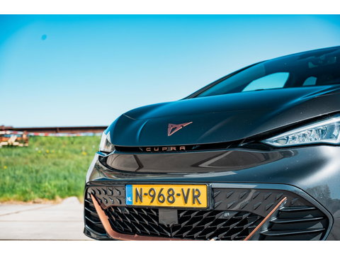 CUPRA Born Performance One 62 kWh | ALCANTARA | FULL LED | CAMERA | APPLE CAR PLAY