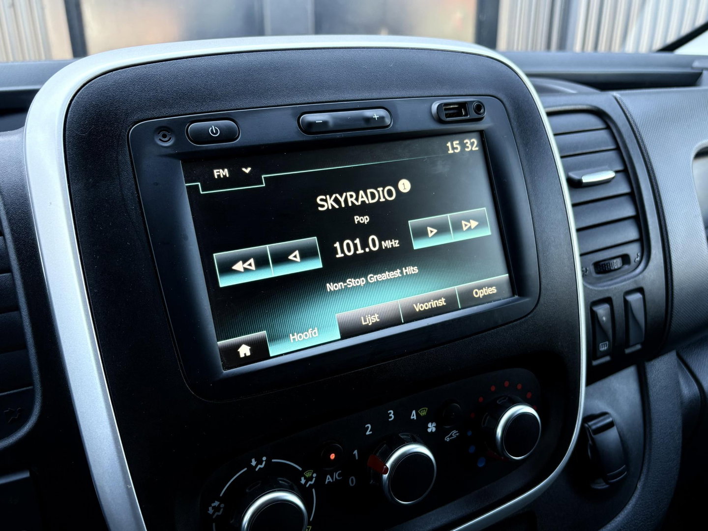Renault Trafic 2.0 dCi 120 L2H1 MARGE | LMV | ZEER NETTE BUS | CAMERA | LED |