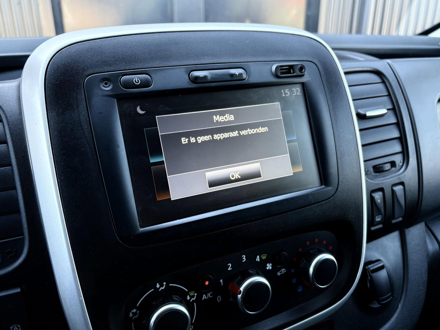 Renault Trafic 2.0 dCi 120 L2H1 MARGE | LMV | ZEER NETTE BUS | CAMERA | LED |