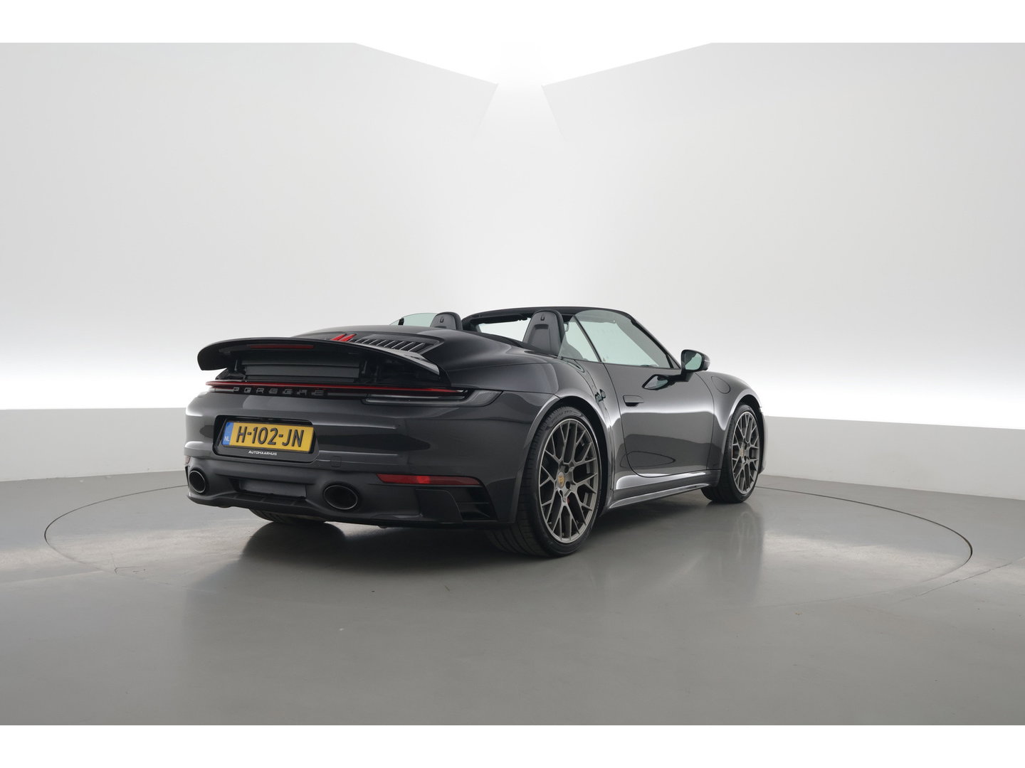 Porsche 911 Cabrio 3.0 Carrera 4 S Orgi. NL | Sport Chrono | Achterasbesturing | Sport Design Pack | PDCC | PDLS | Sportuitlaat | 20/21''