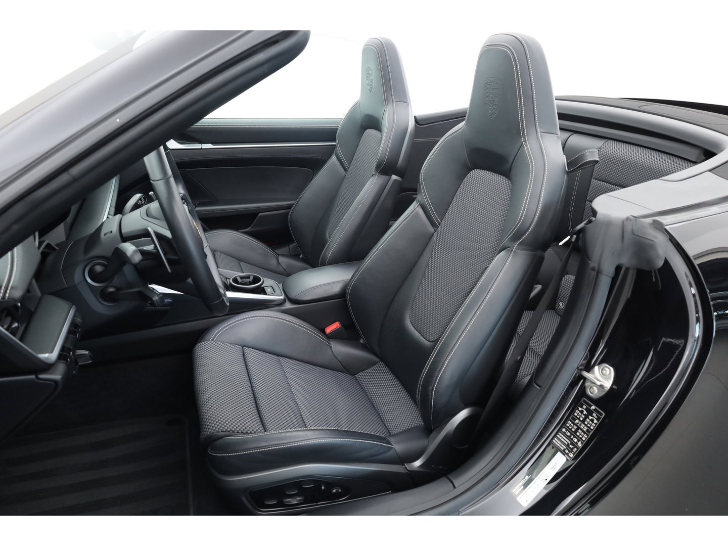 Porsche 911 Cabrio 3.0 Carrera 4 S Orgi. NL | Sport Chrono | Achterasbesturing | Sport Design Pack | PDCC | PDLS | Sportuitlaat | 20/21''