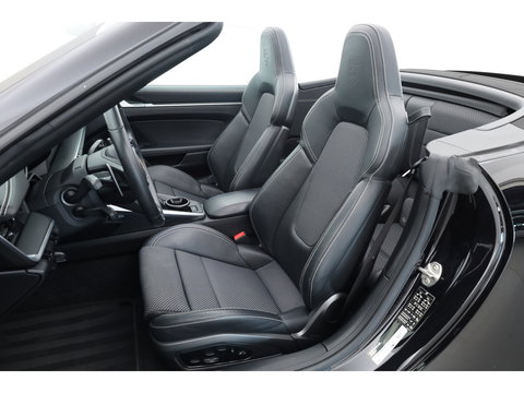 Porsche 911 Cabrio 3.0 Carrera 4 S Orgi. NL | Sport Chrono | Achterasbesturing | Sport Design Pack | PDCC | PDLS | Sportuitlaat | 20/21''