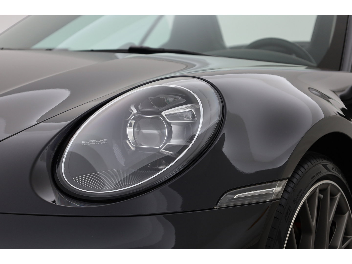 Porsche 911 Cabrio 3.0 Carrera 4 S Orgi. NL | Sport Chrono | Achterasbesturing | Sport Design Pack | PDCC | PDLS | Sportuitlaat | 20/21''