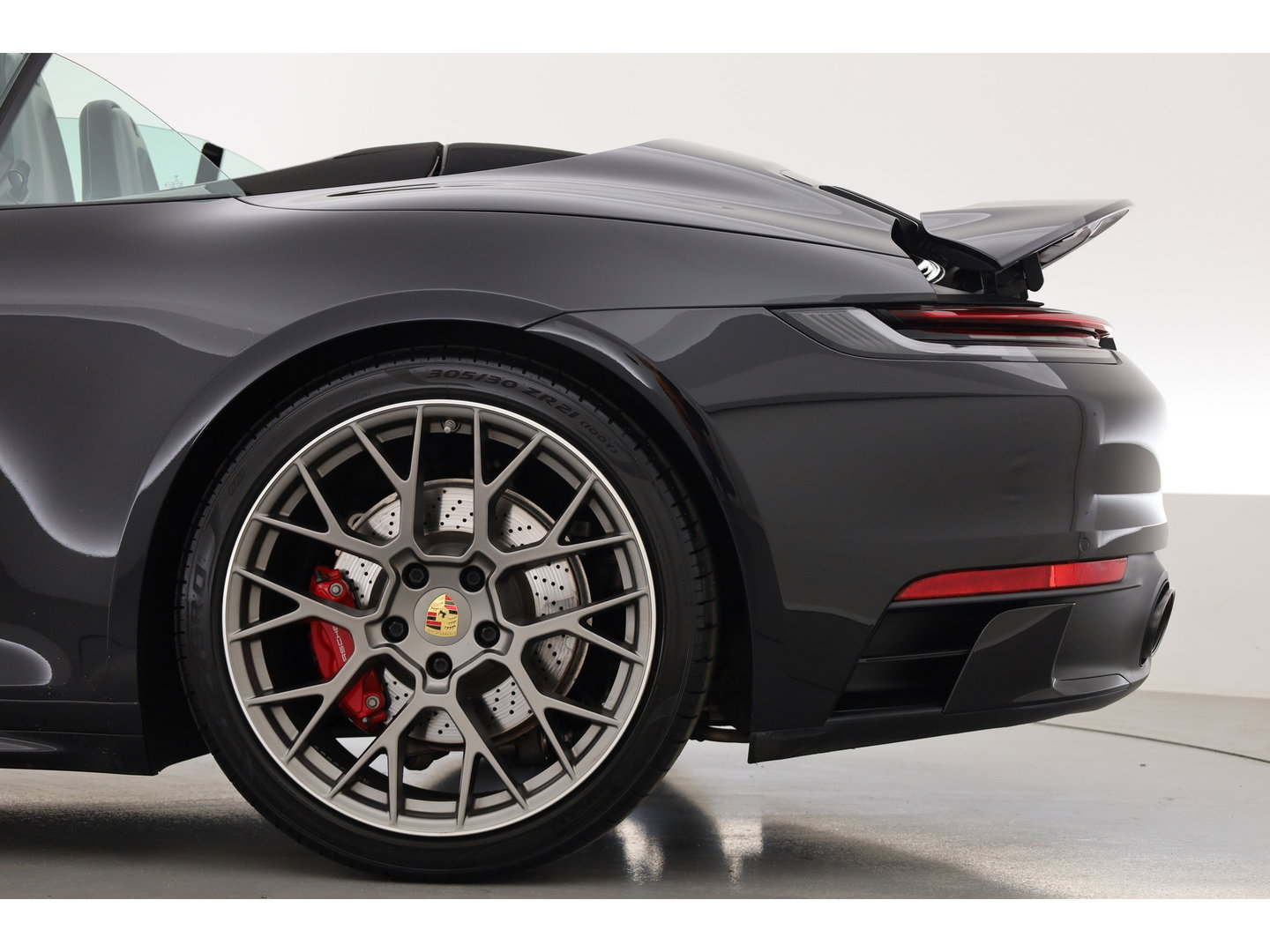 Porsche 911 Cabrio 3.0 Carrera 4 S Orgi. NL | Sport Chrono | Achterasbesturing | Sport Design Pack | PDCC | PDLS | Sportuitlaat | 20/21''