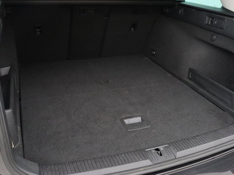 Volkswagen Passat 1.4 TSI PHEV GTE | SOH 94% | Stoelverwarming | Massage | Camera | Adaptive cruise | Matrix LED | Carplay | Navigatie | parkeerhulp | Climate control | Plug In
